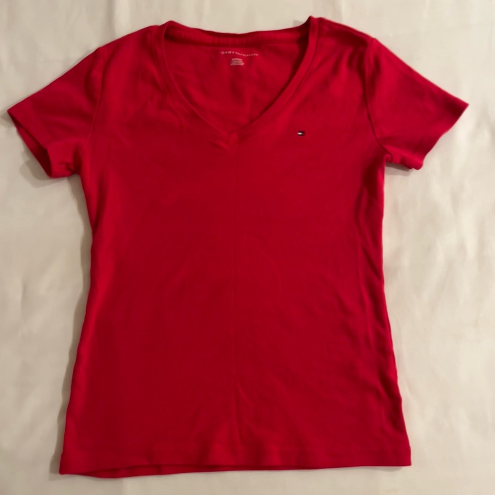 tommy hilfiger red tee